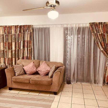 35 Settler Sands Port Alfred Exterior photo